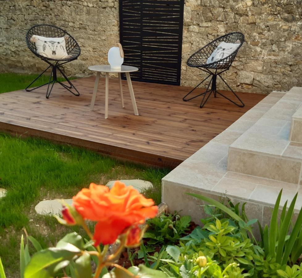 La Cle Du Puy Bed & Breakfast Cabariot Exterior foto